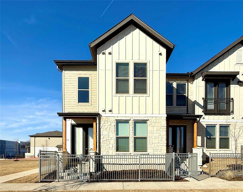 3120 Bennett Drive - Photo 1
