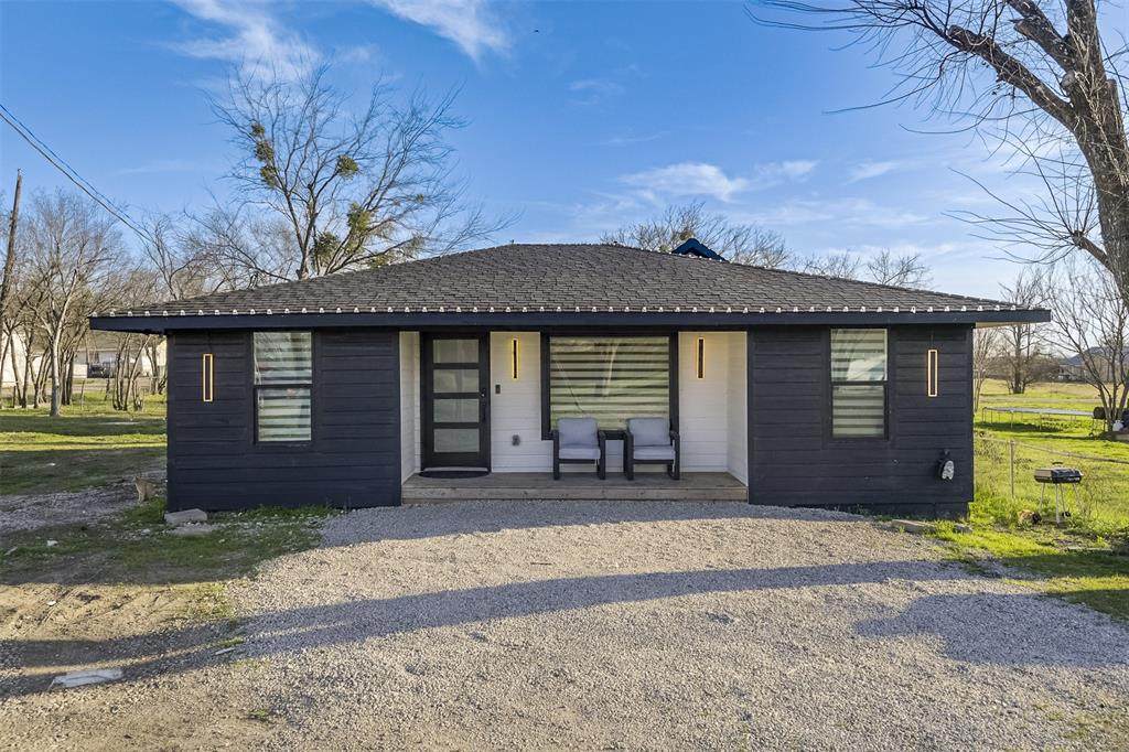 602 Ferris Road - Photo 1