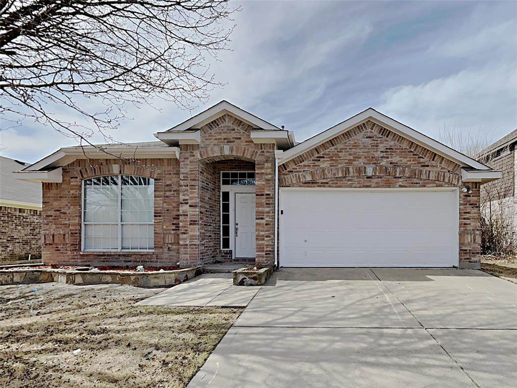 617 Oak Hollow Trail - Photo 1