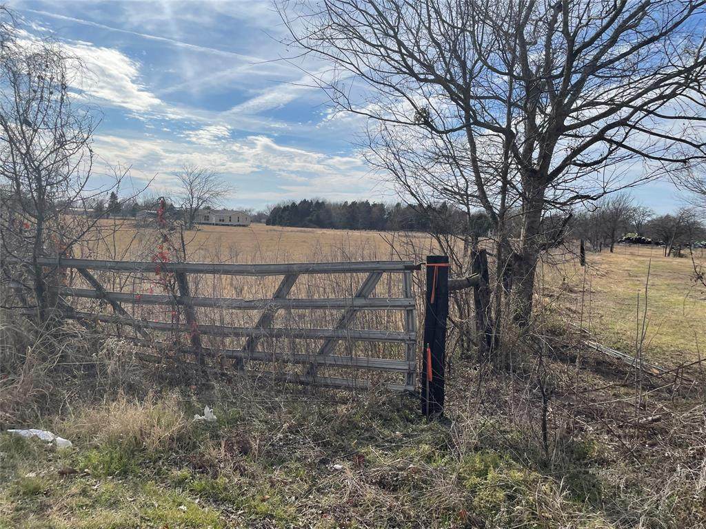 17960 County Road 2529 - Photo 1