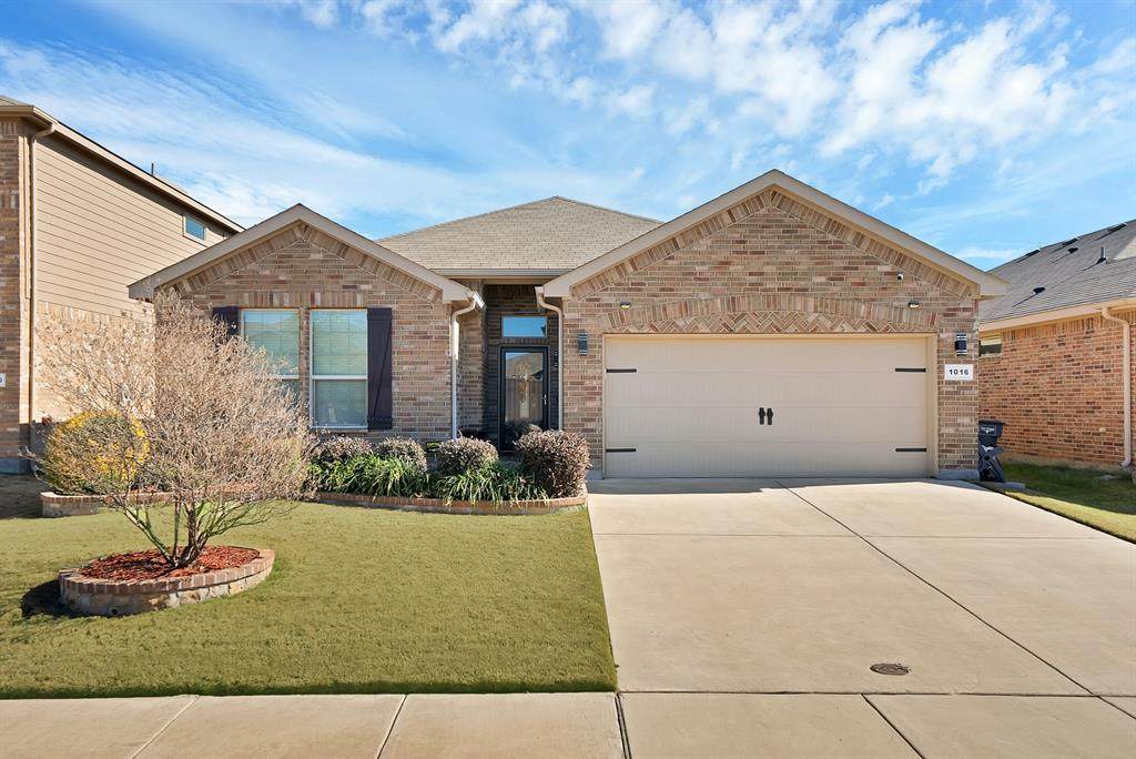 1016 Brownford Drive - Photo 1