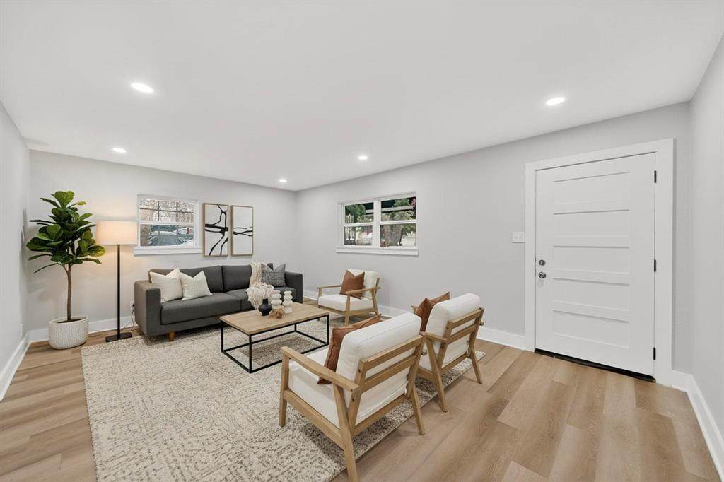 5313 Libbey Avenue - Photo 1