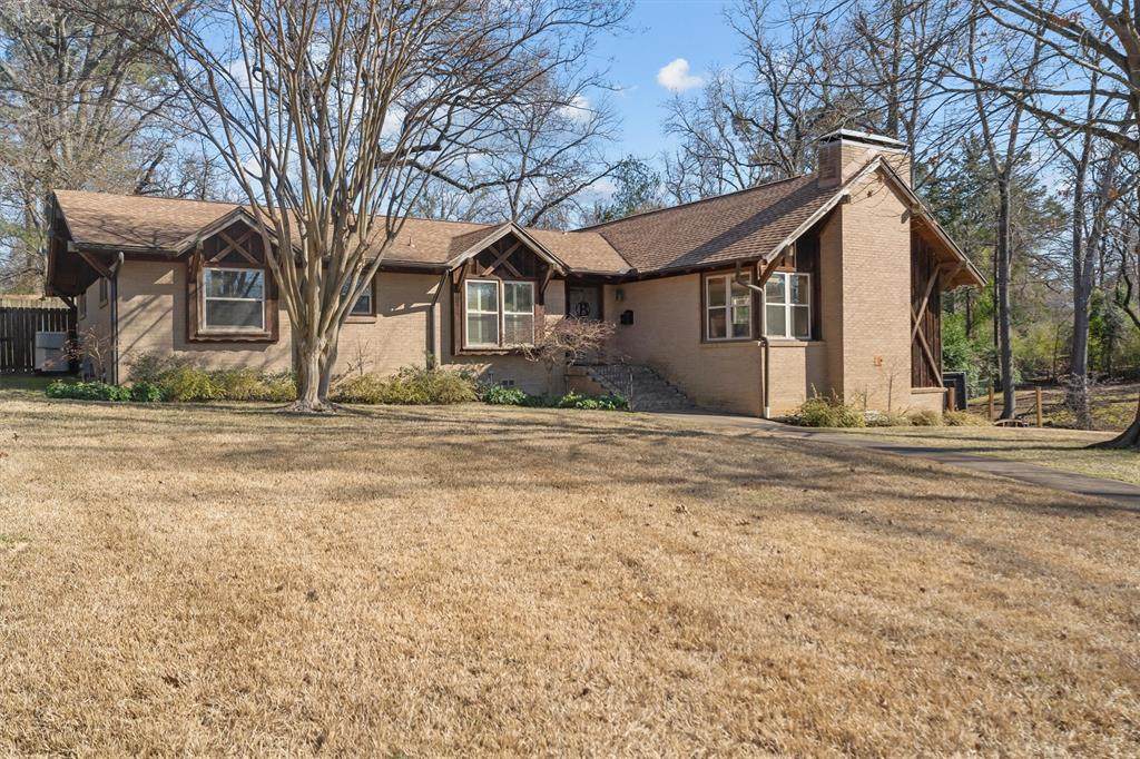 2526 Pounds Avenue - Photo 1