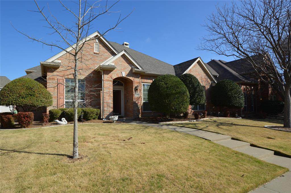 1120 Surrey Lane - Photo 1