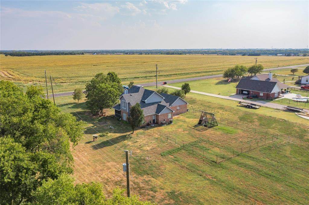 6135 Fm 547 - Photo 1