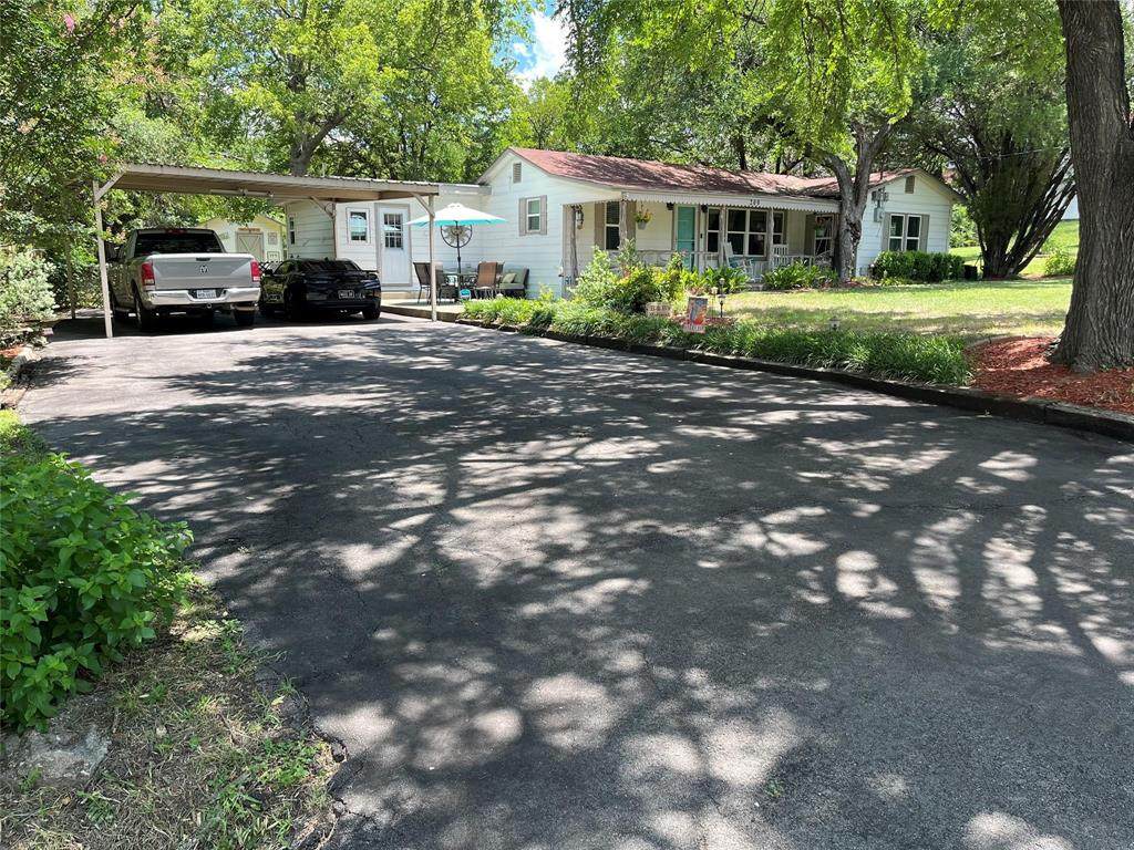 209 Marquette Avenue - Photo 1