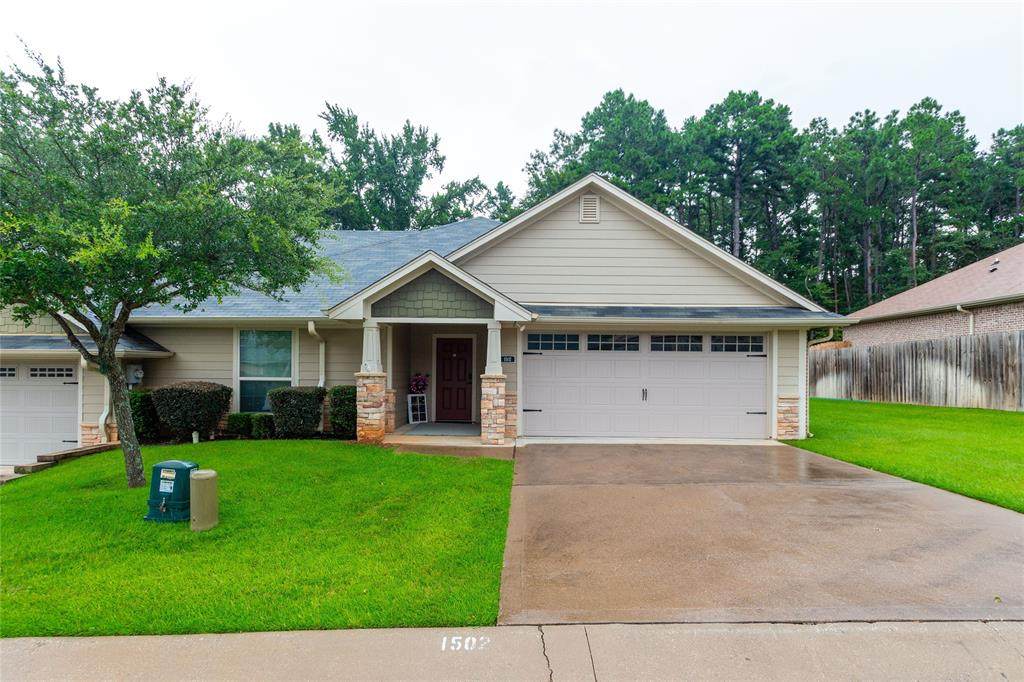 421 Cumberland Rd #1502 - Photo 1