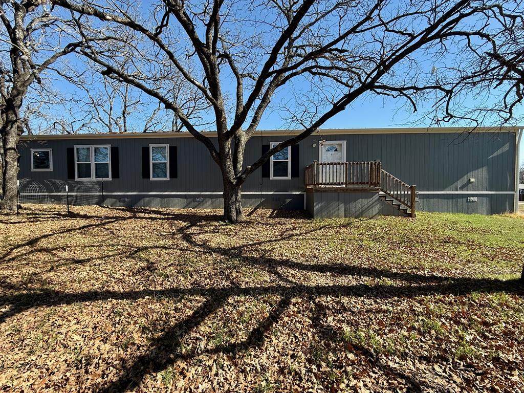 1413 Dawn Drive - Photo 1