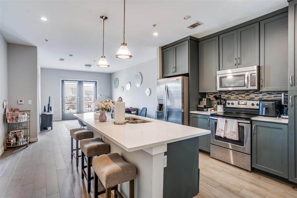 5609 Smu Boulevard - Photo 1