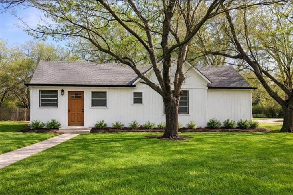 501 Houston Street - Photo 1