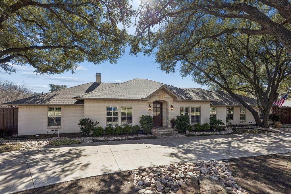 6526 Meadowcreek Drive - Photo 1