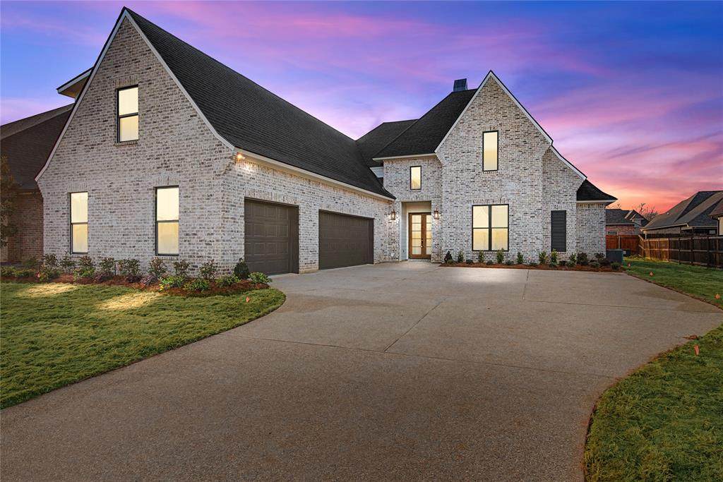 595 Dumaine Drive - Photo 1