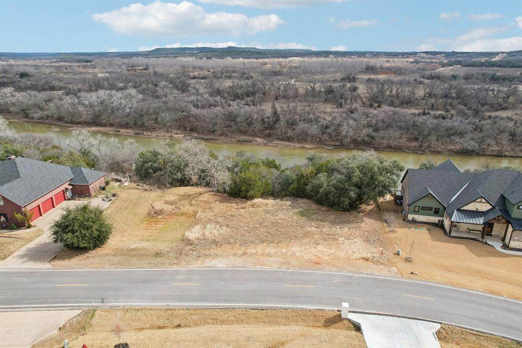 9620 Bellechase Road - Photo 1