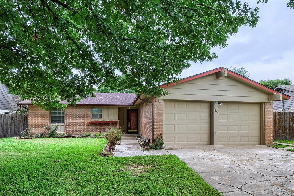 8631 Charing Cross Lane - Photo 1