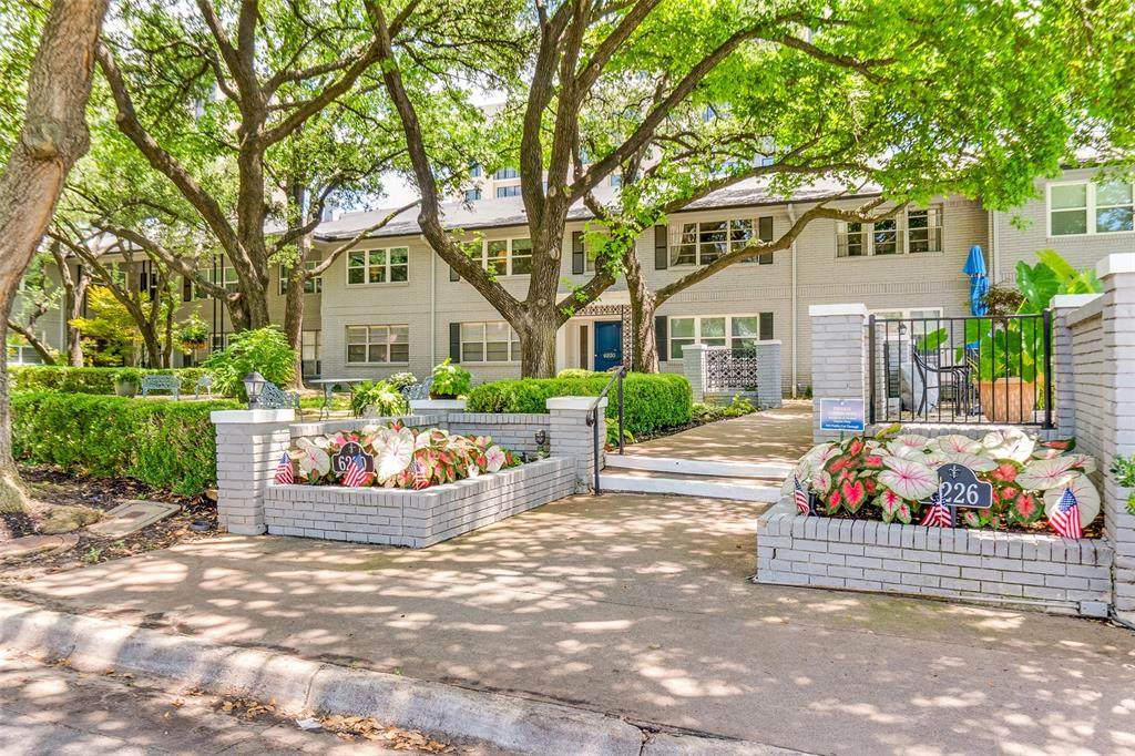 6230 Bandera Avenue - Photo 1