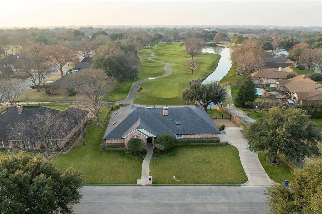 1208 Fairfax Drive - Photo 1
