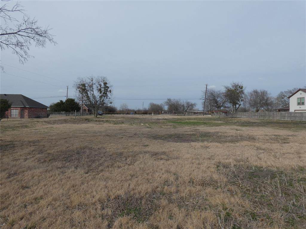632 Reindeer Road - Photo 1