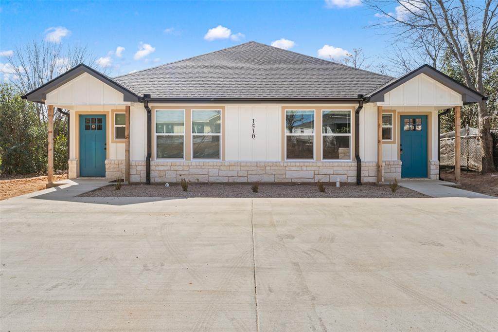 1510 7TH Street - Photo 1