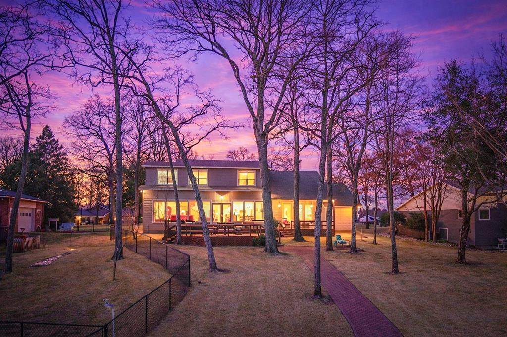316 Bluebonnet Street - Photo 1