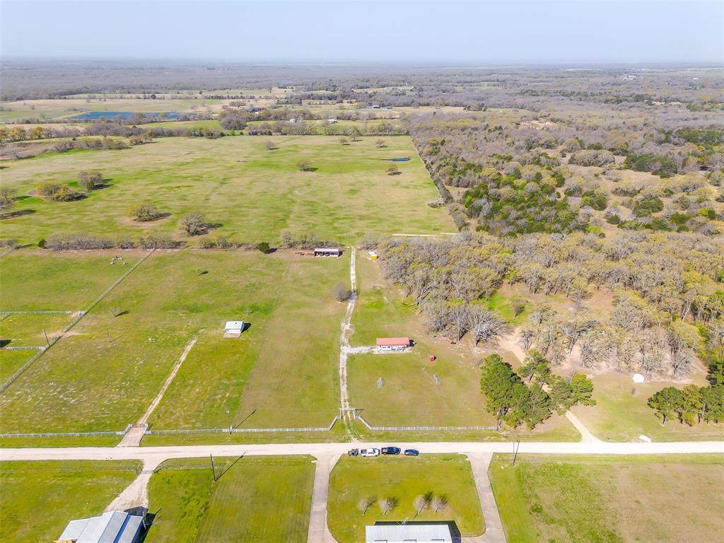11833 Southview Drive - Photo 1