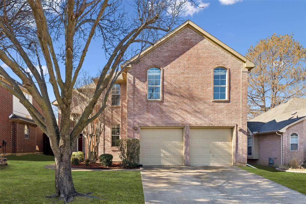 2505 Lakeshore Drive - Photo 1