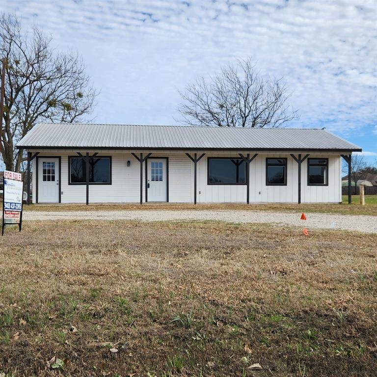 425 Ray Roberts Parkway - Photo 1
