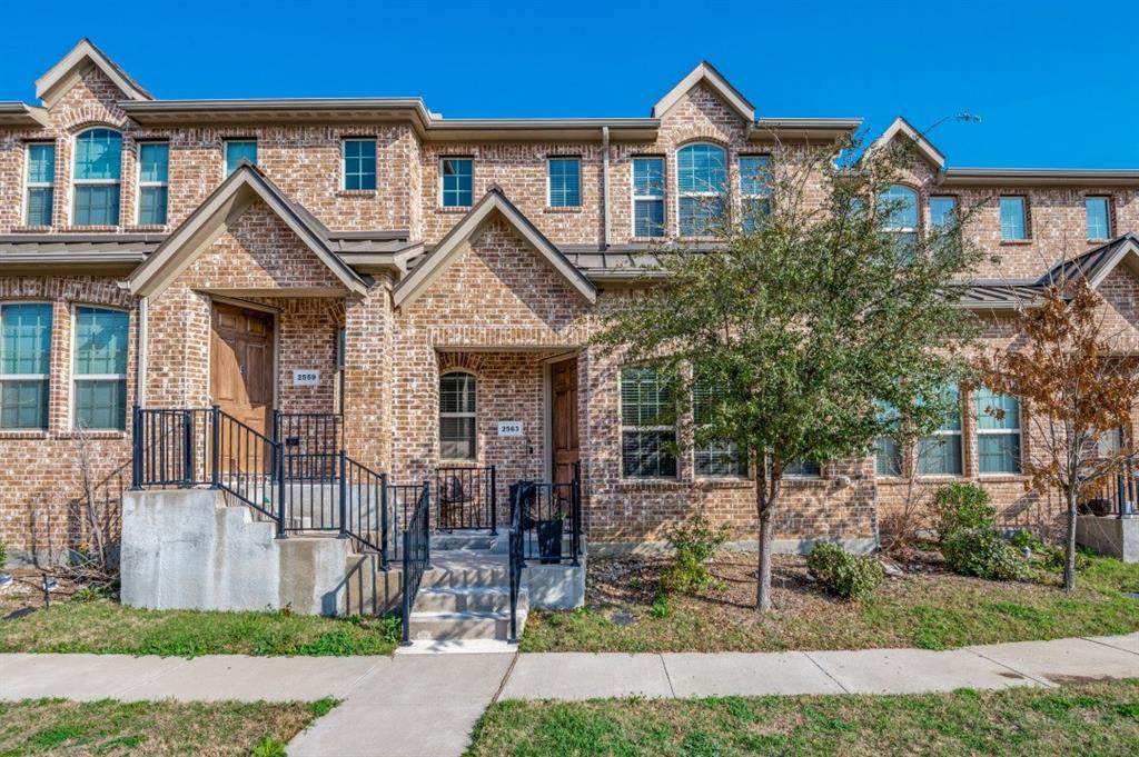 2563 Sarah Lane - Photo 1