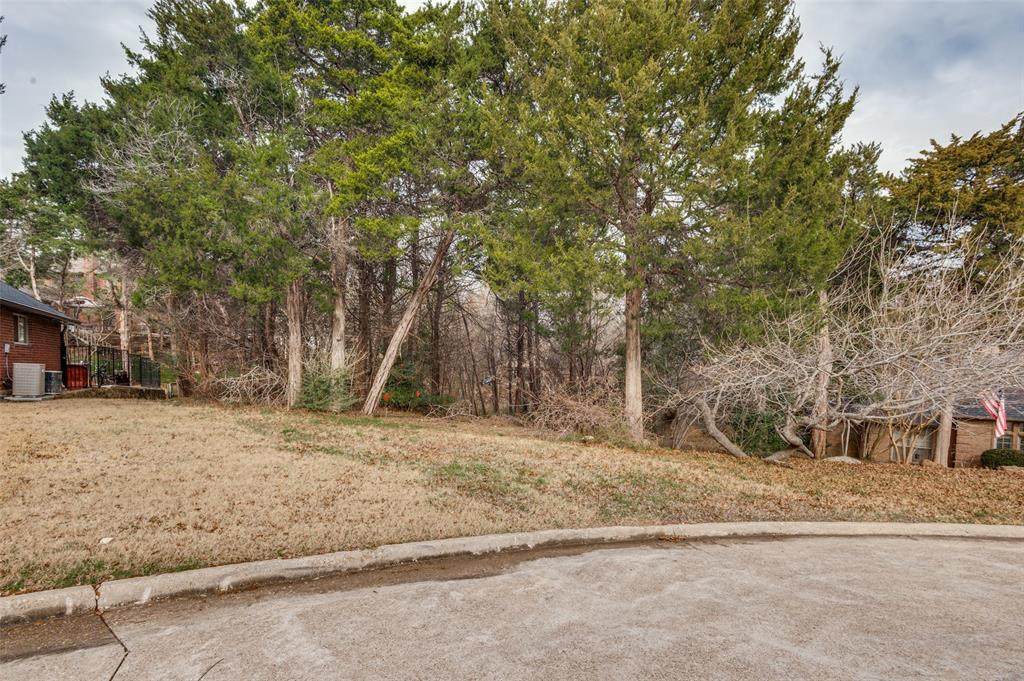 807 Laurel Hills Court - Photo 1