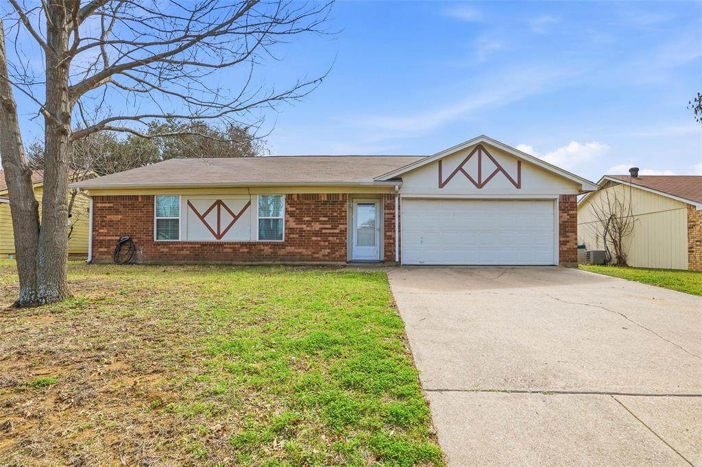 4400 Willow Crest Drive - Photo 1