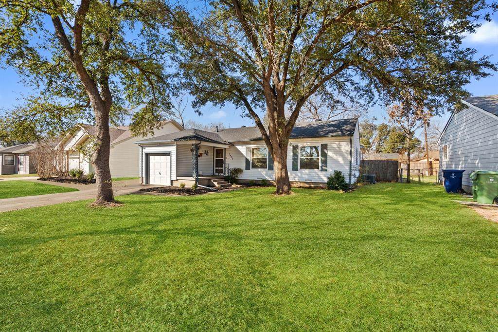 1437 Nash Street - Photo 1