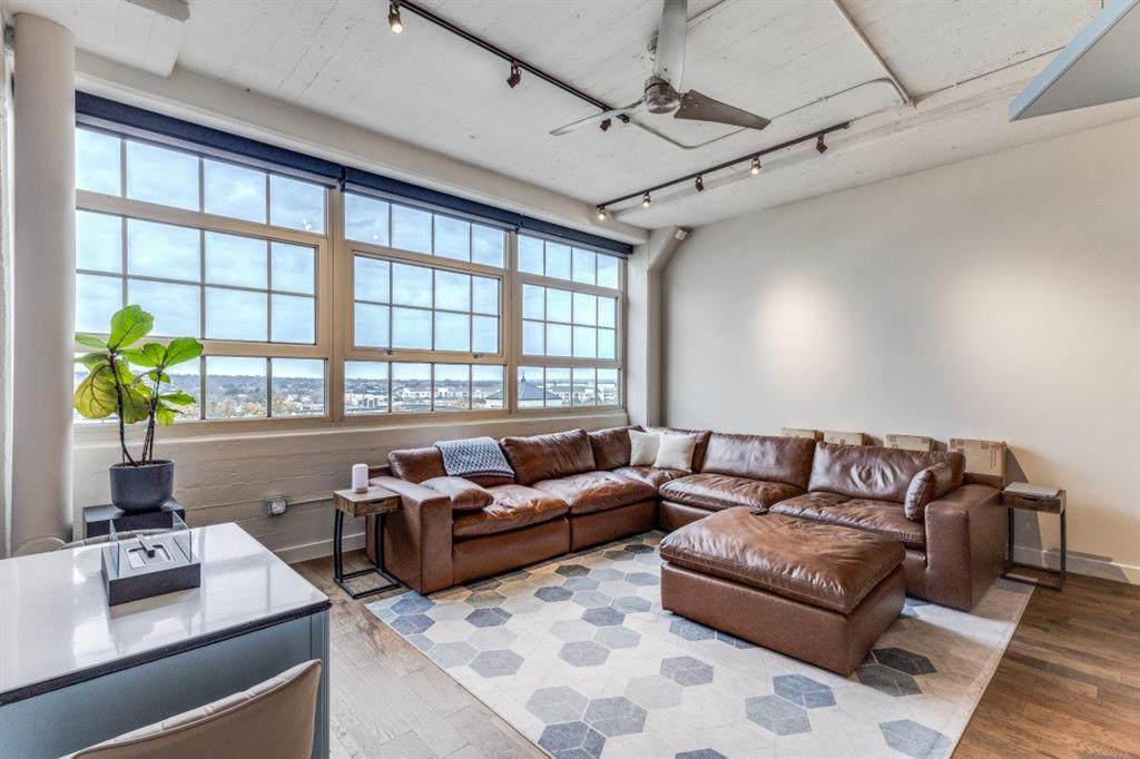 2600 7th Street - Photo 1