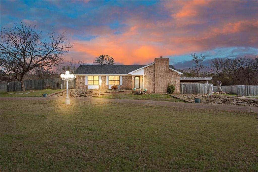 646 Winding Oaks - Photo 1
