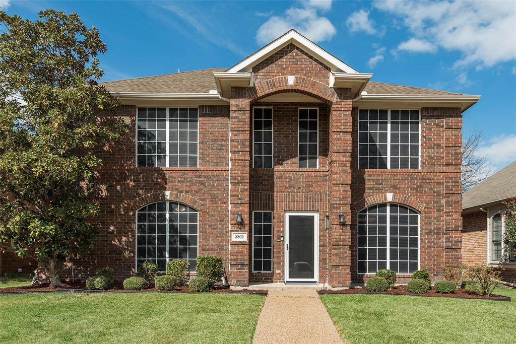 8809 Greenwood Trail - Photo 1