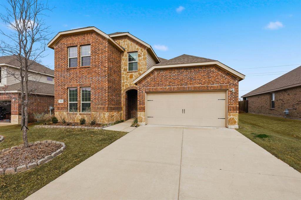1010 Western Way - Photo 1