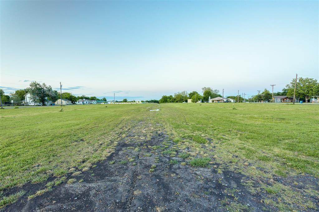 104 Hubbard Road - Photo 1