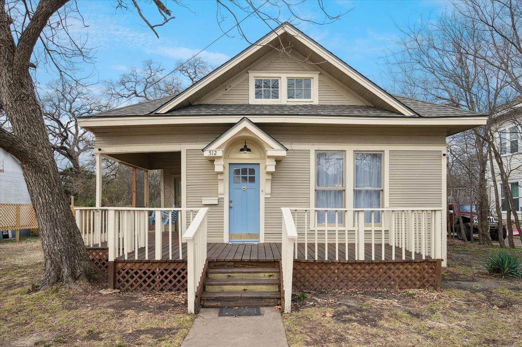 512 Elm Street - Photo 1