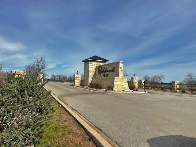 TBD Lot 114 Richland Park - Photo 1