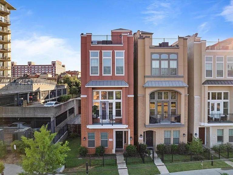 1390 Arch Place - Photo 1