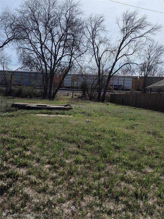 1922 Muncie Avenue - Photo 1