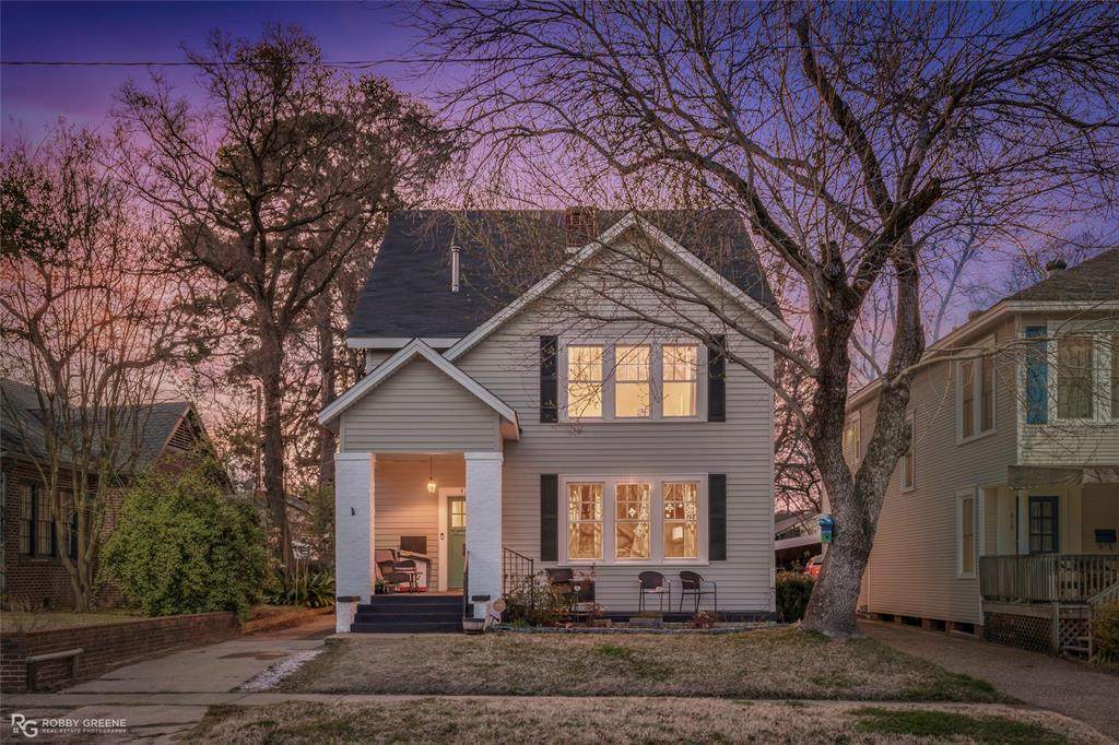 420 Forest Avenue - Photo 1