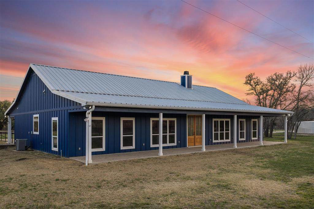 1435 County Road 3550 - Photo 1