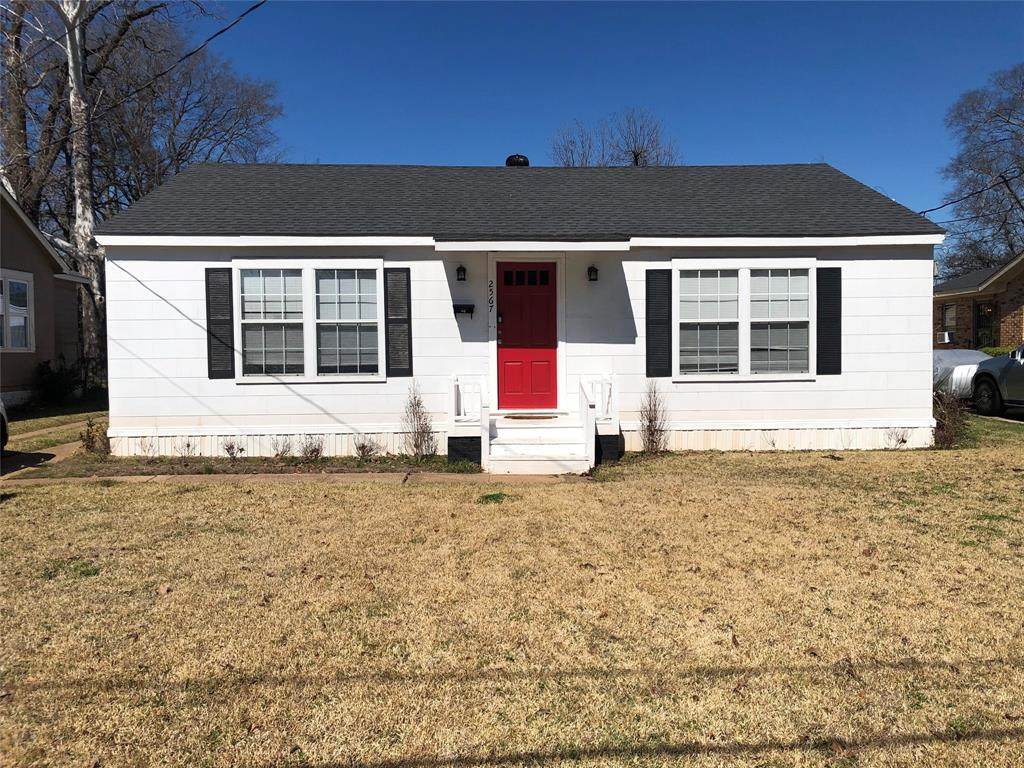 2567 Broadway Drive - Photo 1