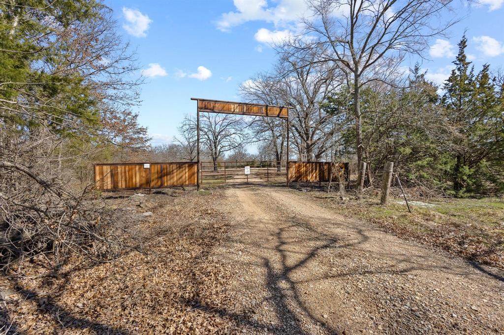 660 Twisted Mallard Way - Photo 1