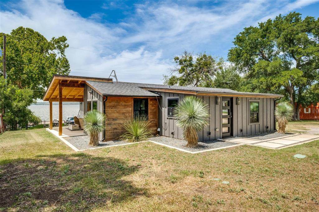 203 Evans Street - Photo 1