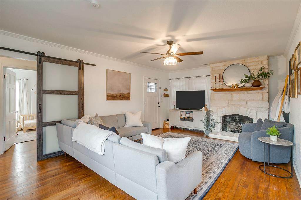 6466 Camp Bowie Boulevard - Photo 1