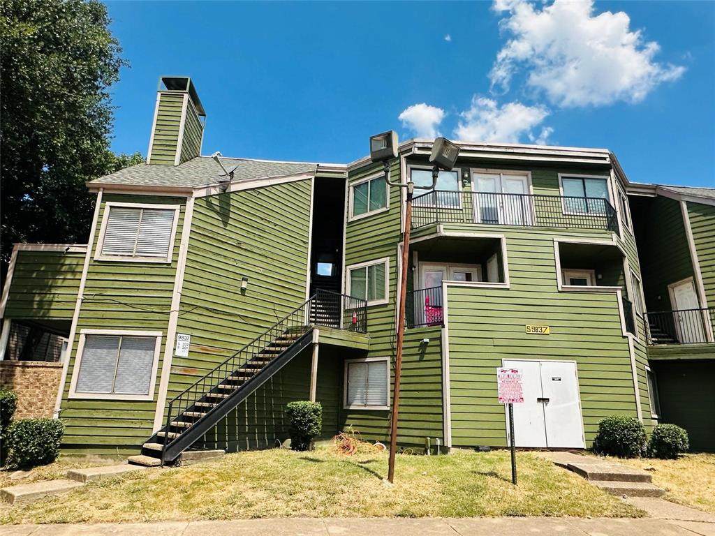 9837 Walnut Street - Photo 1