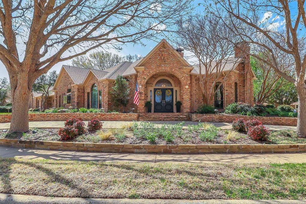 4512 Barwyn Court - Photo 1