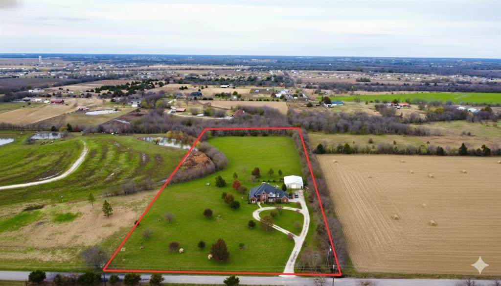 4520 County Road 2708 - Photo 1