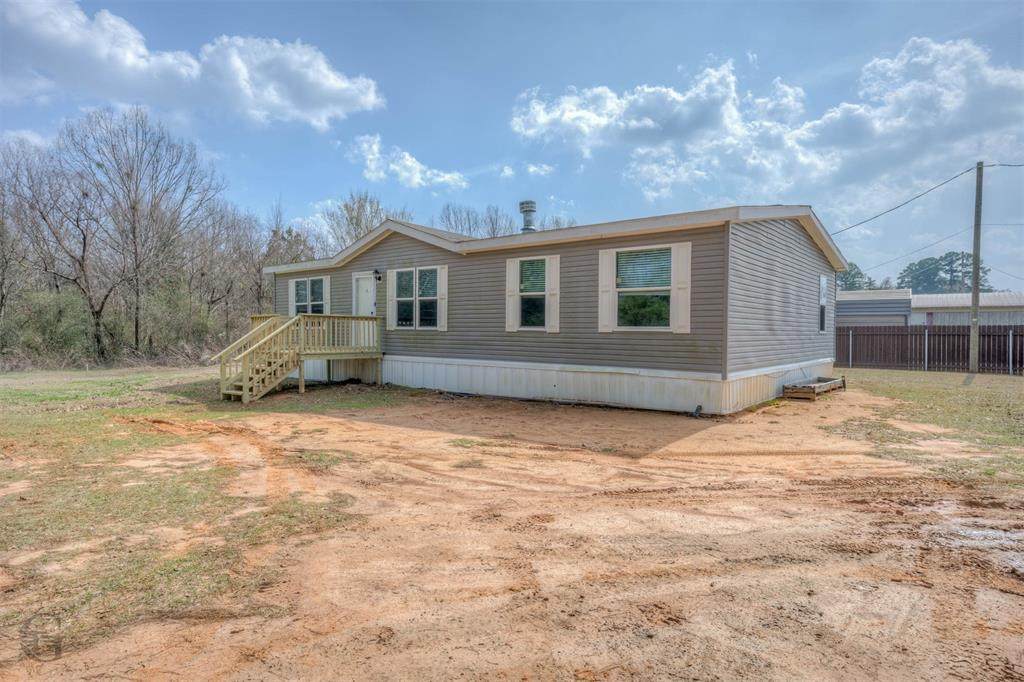 6056 Old Mooringsport Road - Photo 1