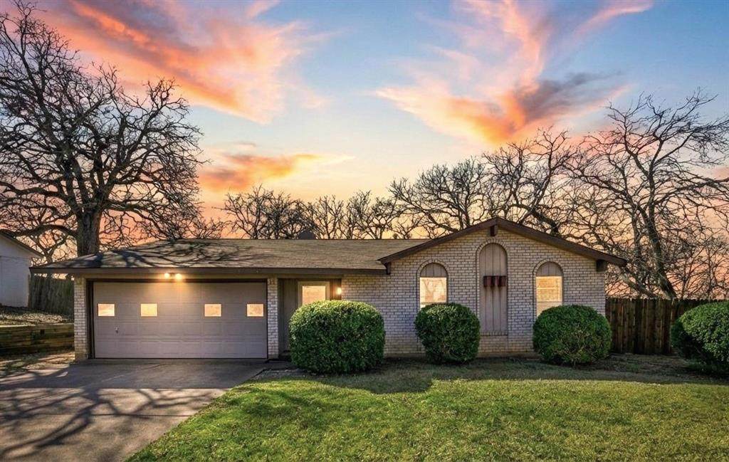 2704 Scenic Hills Drive - Photo 1